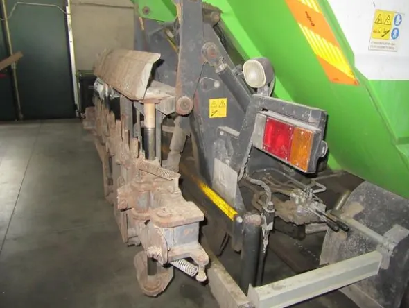 84#3561 Autocompattatore Isuzu M 50 Evolution