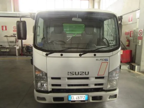 70#3561 Autocompattatore Isuzu M 50 Evolution