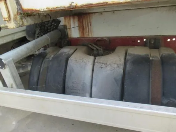 44#3561 Autocompattatore Iveco