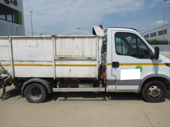44#3561 Autocompattatore Iveco
