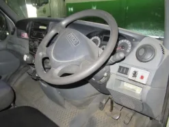 47#3561 Autocompattatore Iveco 35 C10