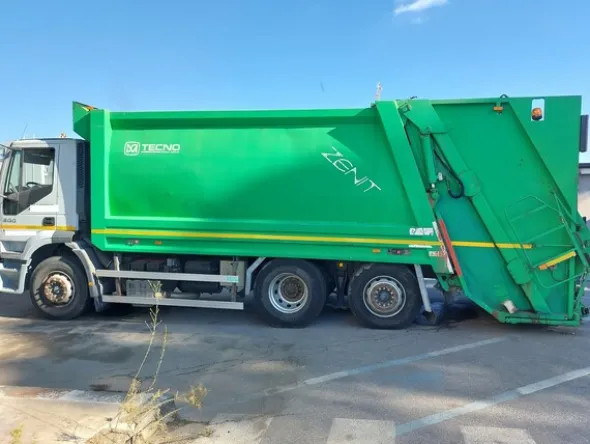 34#7528 Autocompattatore Iveco Magirus