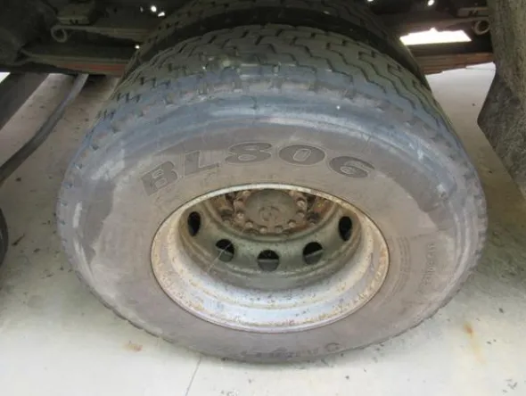 37#3561 Autocompattatore Iveco Magirus Stralis
