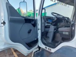 27#7528 Autocompattatore Renault