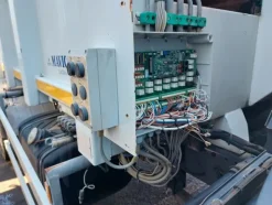 27#7528 Autocompattatore Renault