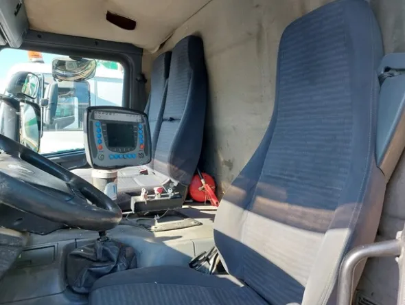 15#7528 Autocompattatore Scania