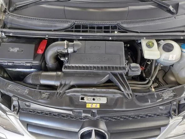 6#8088 Autofunebre furgonato Mercedes