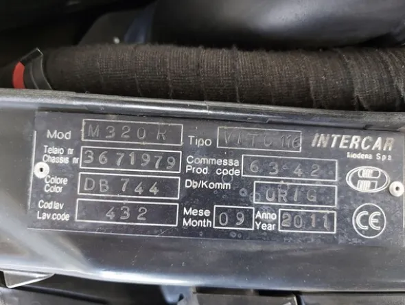 6#8088 Autofunebre furgonato Mercedes
