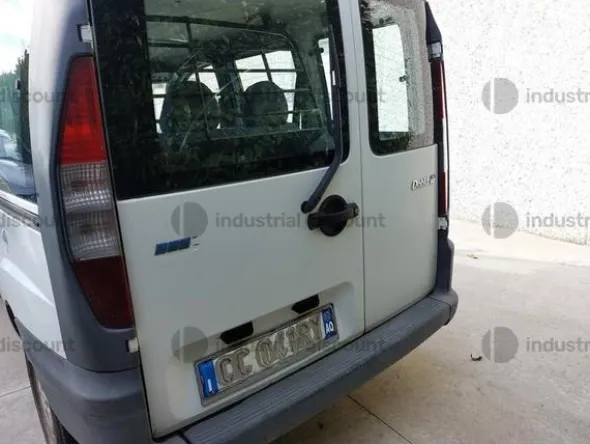 11#8924 Autofurgonato Fiat Doblò