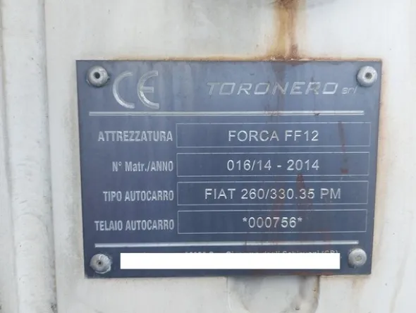 3#7999 Autogru per soccorso stradale Fiat e attrezzature per officina