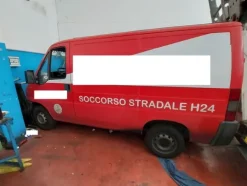 3#7999 Autogru per soccorso stradale Fiat e attrezzature per officina