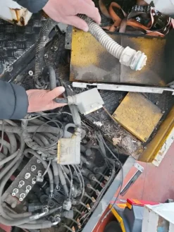 3#7999 Autogru per soccorso stradale Fiat e attrezzature per officina