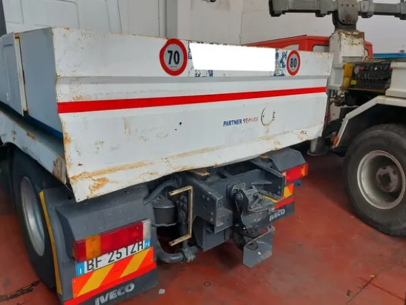 3#7999 Autogru per soccorso stradale Fiat e attrezzature per officina
