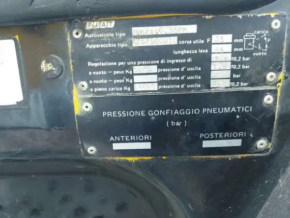 3#7999 Autogru per soccorso stradale Fiat e attrezzature per officina