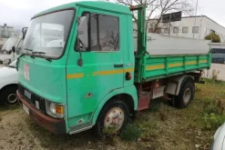 6#6859 Automezzi ed autocarri