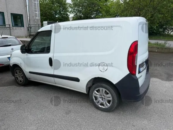 2#10076 Automezzi per trasporto merci