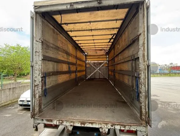 2#10076 Automezzi per trasporto merci