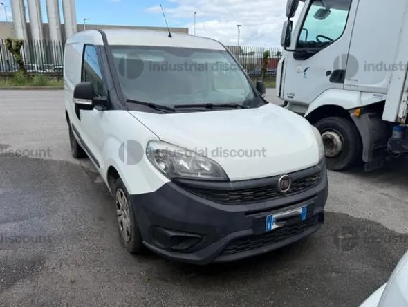 2#10076 Automezzi per trasporto merci