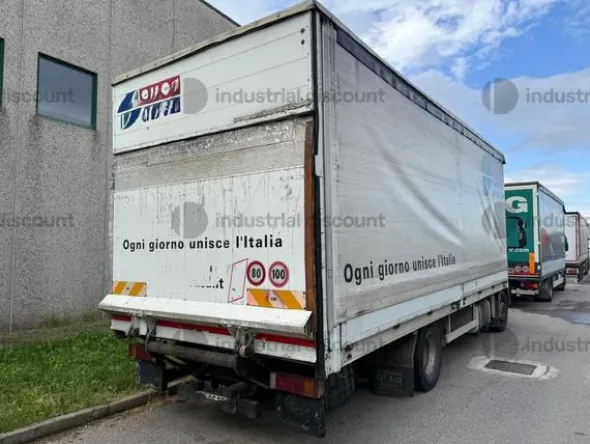 2#10076 Automezzi per trasporto merci