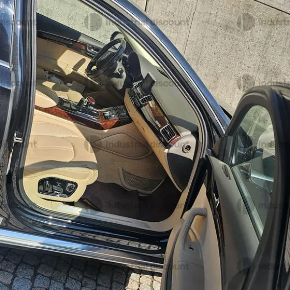 1#10029 Automobile Audi A8