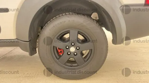 5#9647 Automobile Chrysler Dodge Nitro