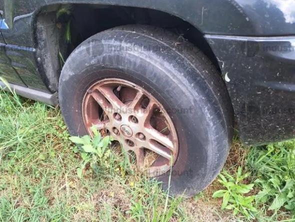 1#10137 Automobile Jeep Grand Cherokee II