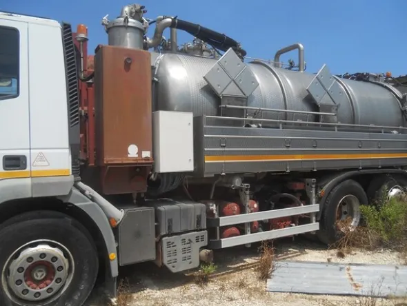 1#5469 Autospurgo Iveco e pompa
