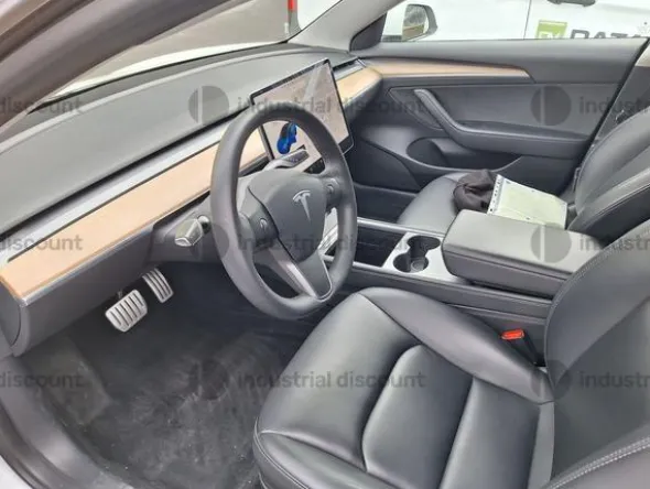 11#9095 Autoveicolo elettrico Tesla model 3