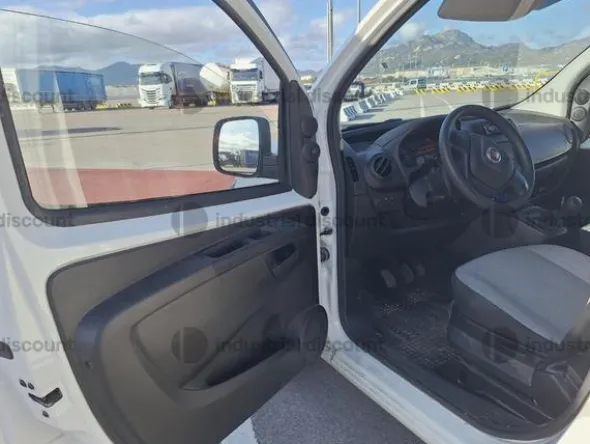 2#9946 Autoveicolo Fiat Fiorino