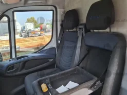 2#9559 Autoveicolo Iveco
