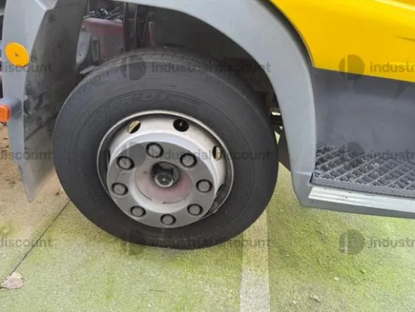 7#9170 Autoveicolo Iveco attrezzato per soccorso stradale