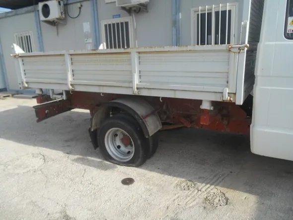 3#5326 Autoveicolo Iveco Daily