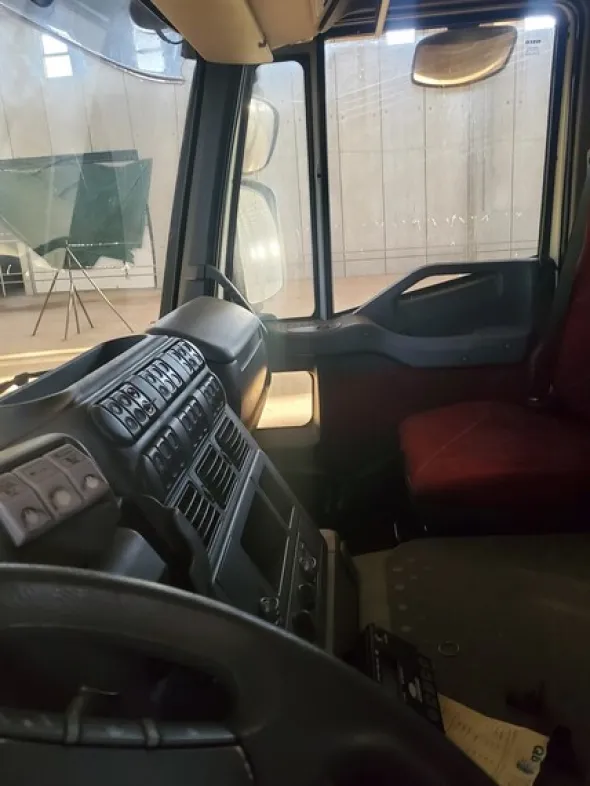 1#7464 Autoveicolo Iveco Magirus