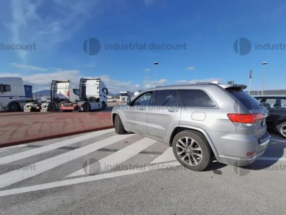 3#9946 Autoveicolo Jeep Grand Cherokee