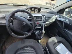 3#9304 Autoveicolo Lancia Y