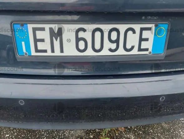 500#85090 Autovettura Audi A6