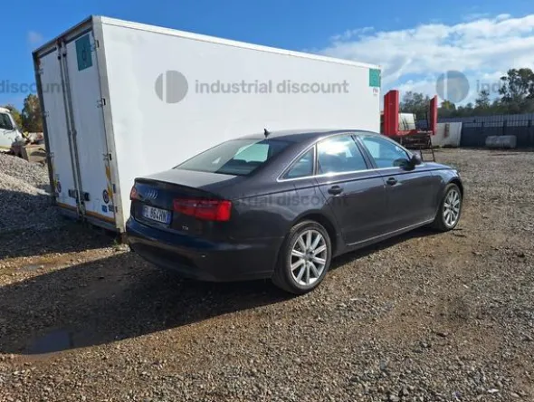 7#9304 Autovettura Audi A 6