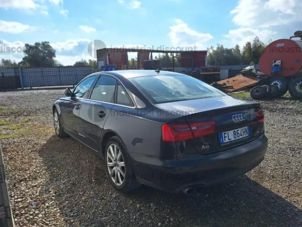 7#9304 Autovettura Audi A 6