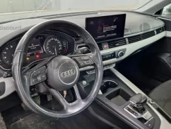 61#9878 Autovettura Audi A4