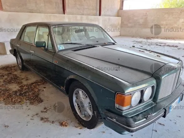 1#9564 Autovettura Bentley Turbo R