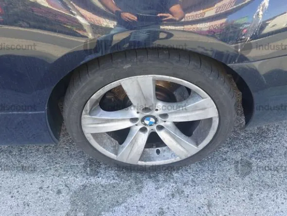 2#9318 Autovettura BMW 330d