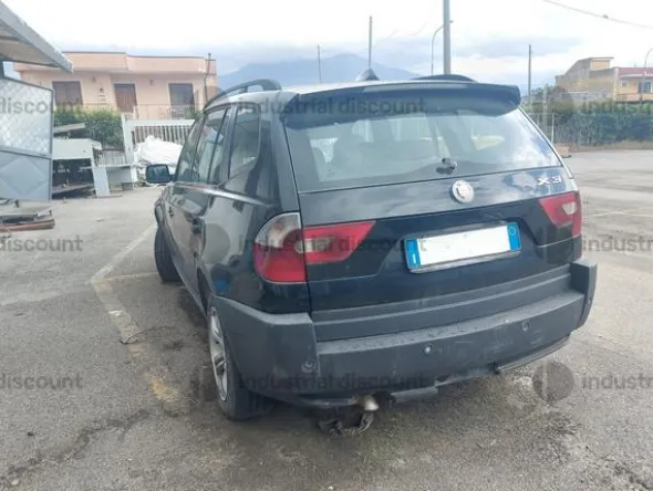 17#9213 Autovettura BMW X3