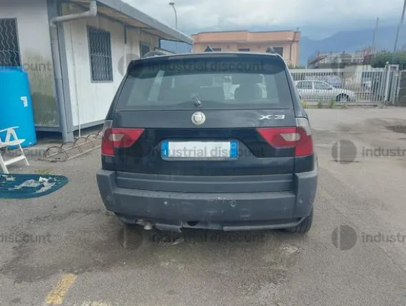 17#9213 Autovettura BMW X3