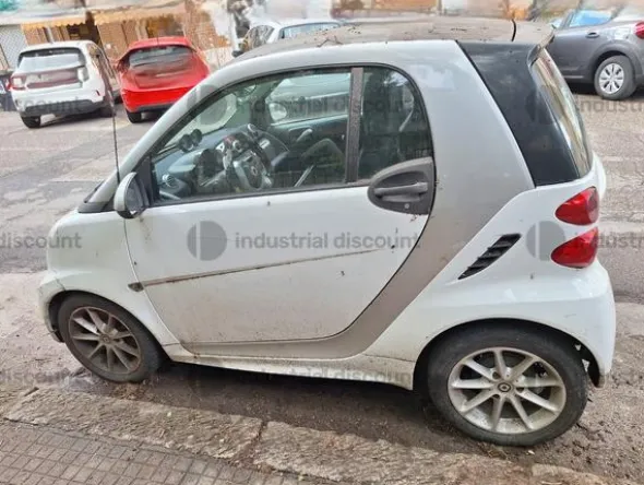 4#9076 Autovettura Daimler AG Smart Fortwo Coupé