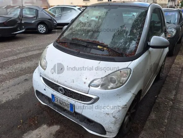 4#9076 Autovettura Daimler AG Smart Fortwo Coupé