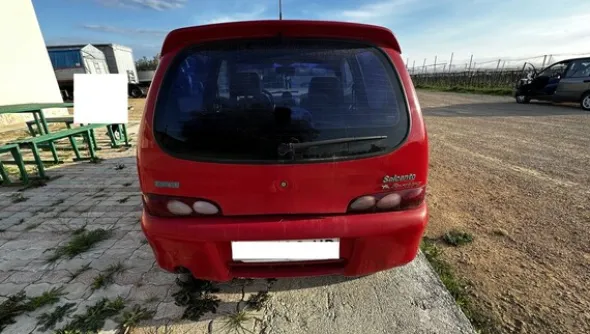 7#8332 Autovettura Fiat 600