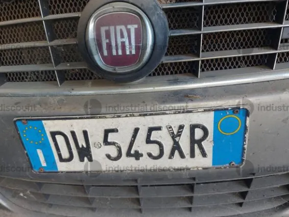 5#8991 Autovettura Fiat Croma