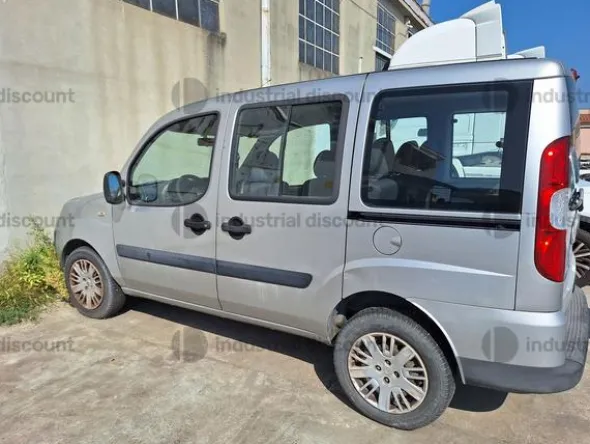 3#9649 Autovettura Fiat Doblò