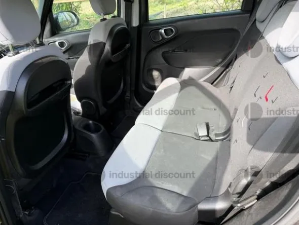 4#9117 Autovettura Fiat 500L