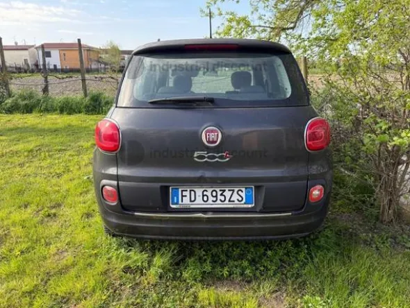 4#9117 Autovettura Fiat 500L